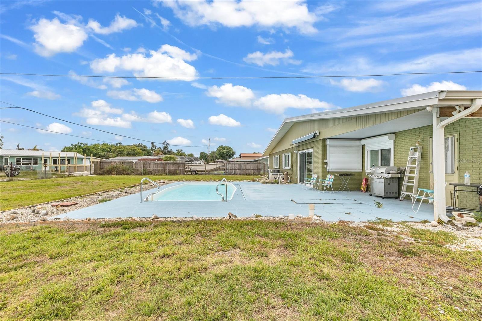 TEE & GRN ESTATES 1ST ADD - Residential