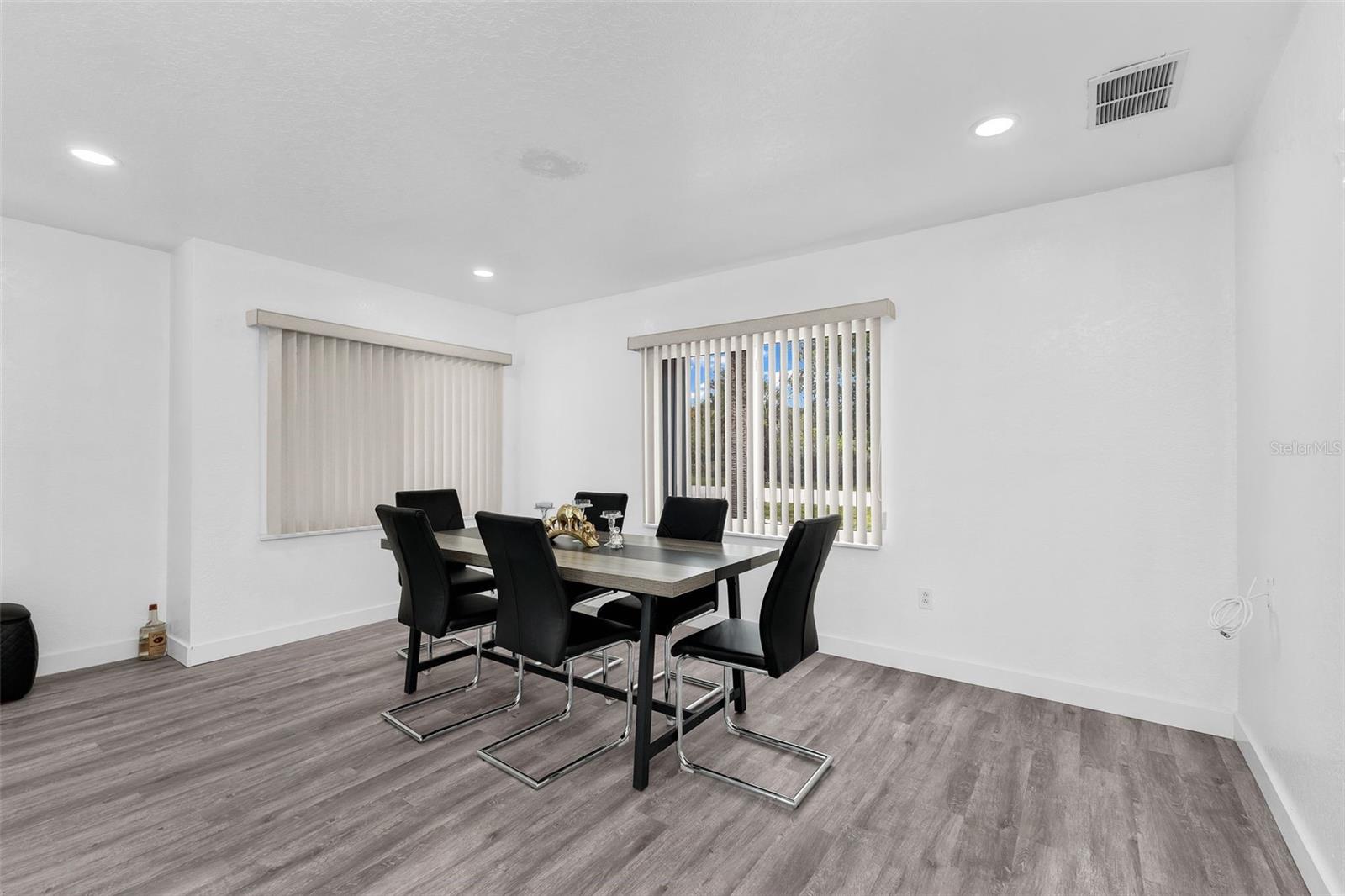 TEE & GRN ESTATES 1ST ADD - Residential