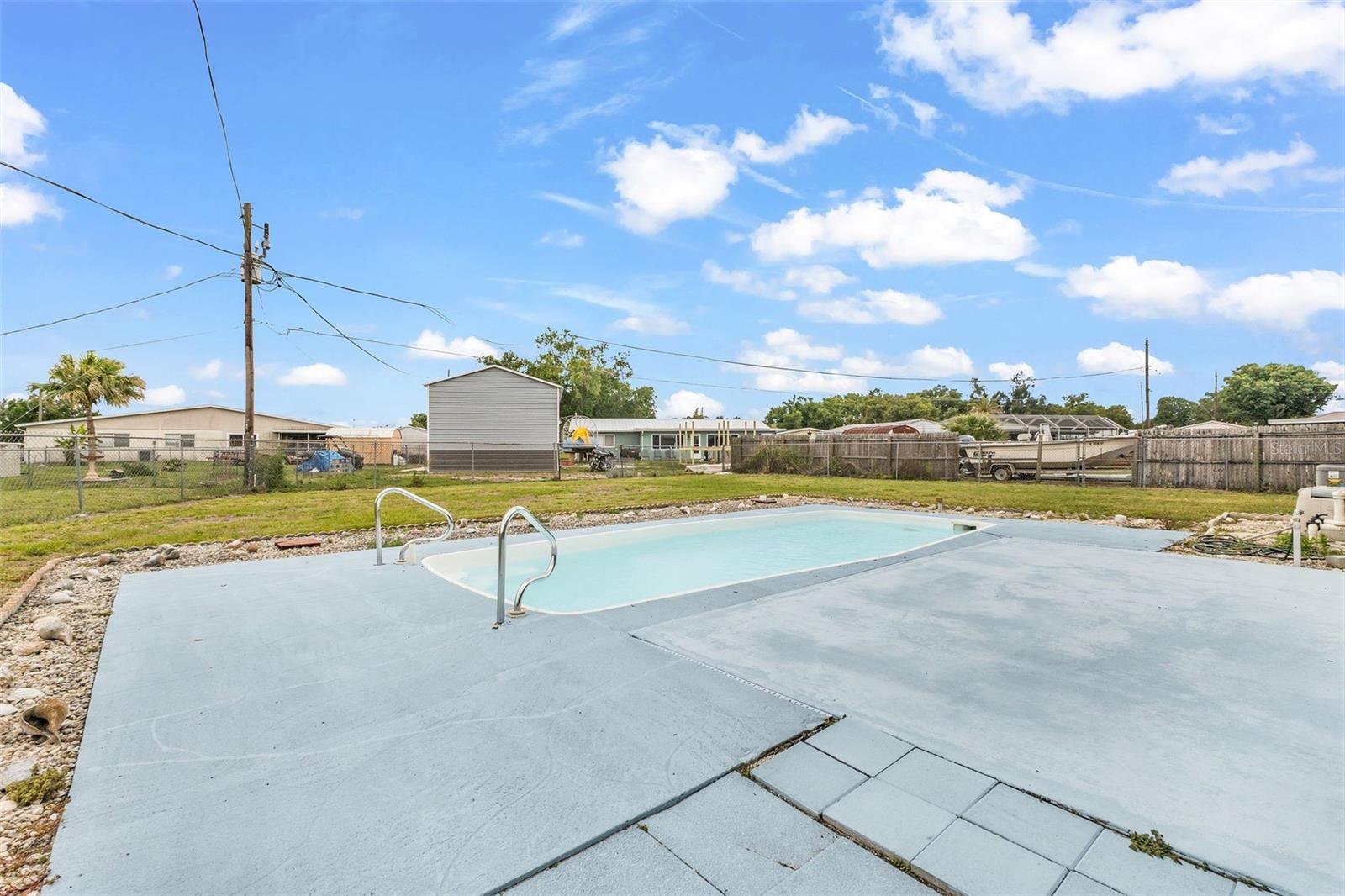 TEE & GRN ESTATES 1ST ADD - Residential