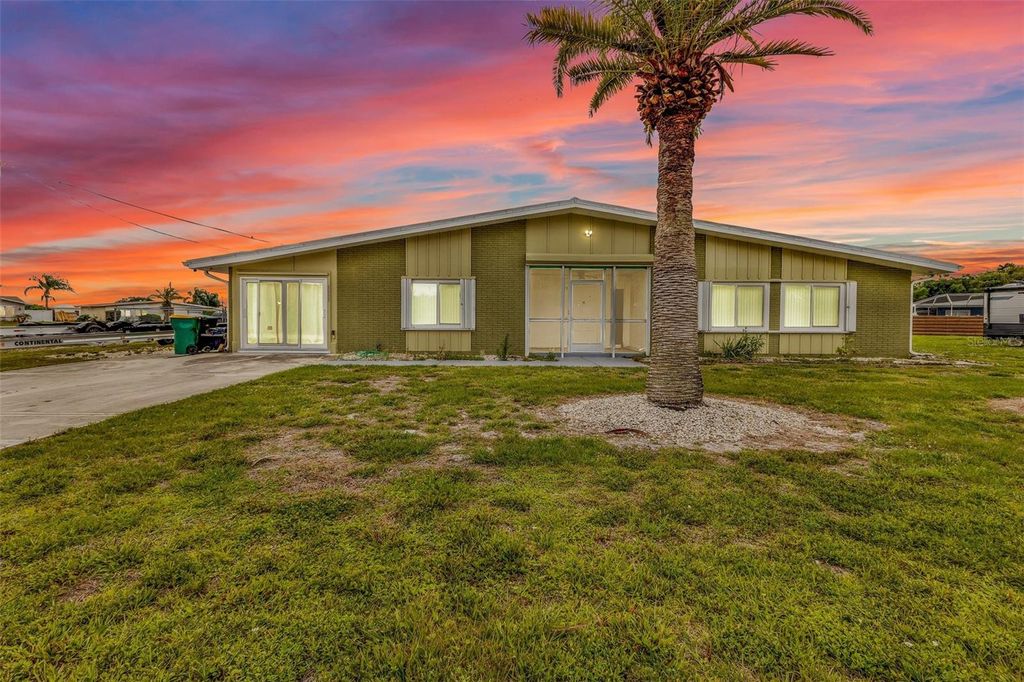 Photo of 5527 Fairway Drive S, Punta Gorda, FL 33982 (MLS # C7525164)