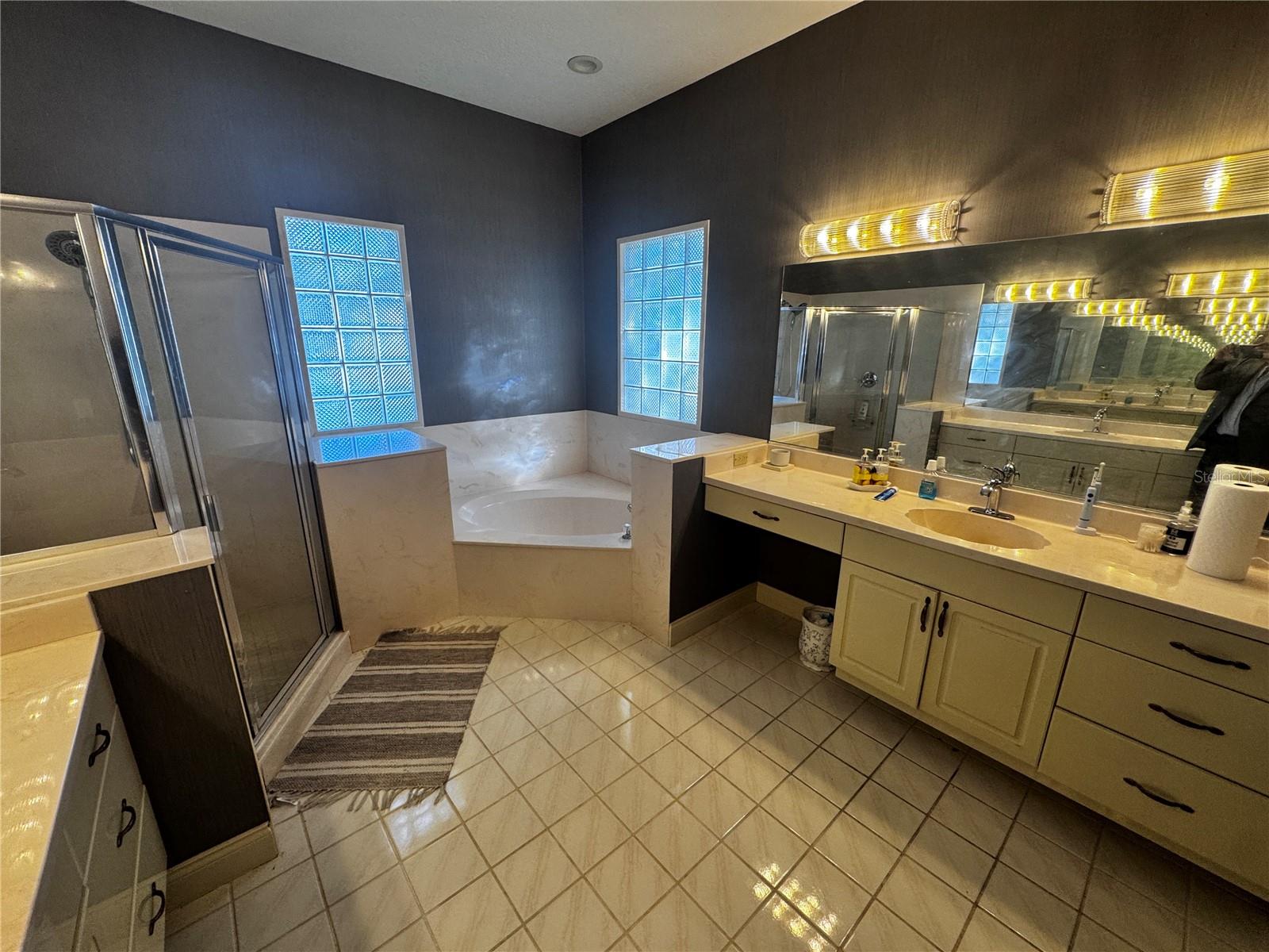 EAGLE TRACE - Residential