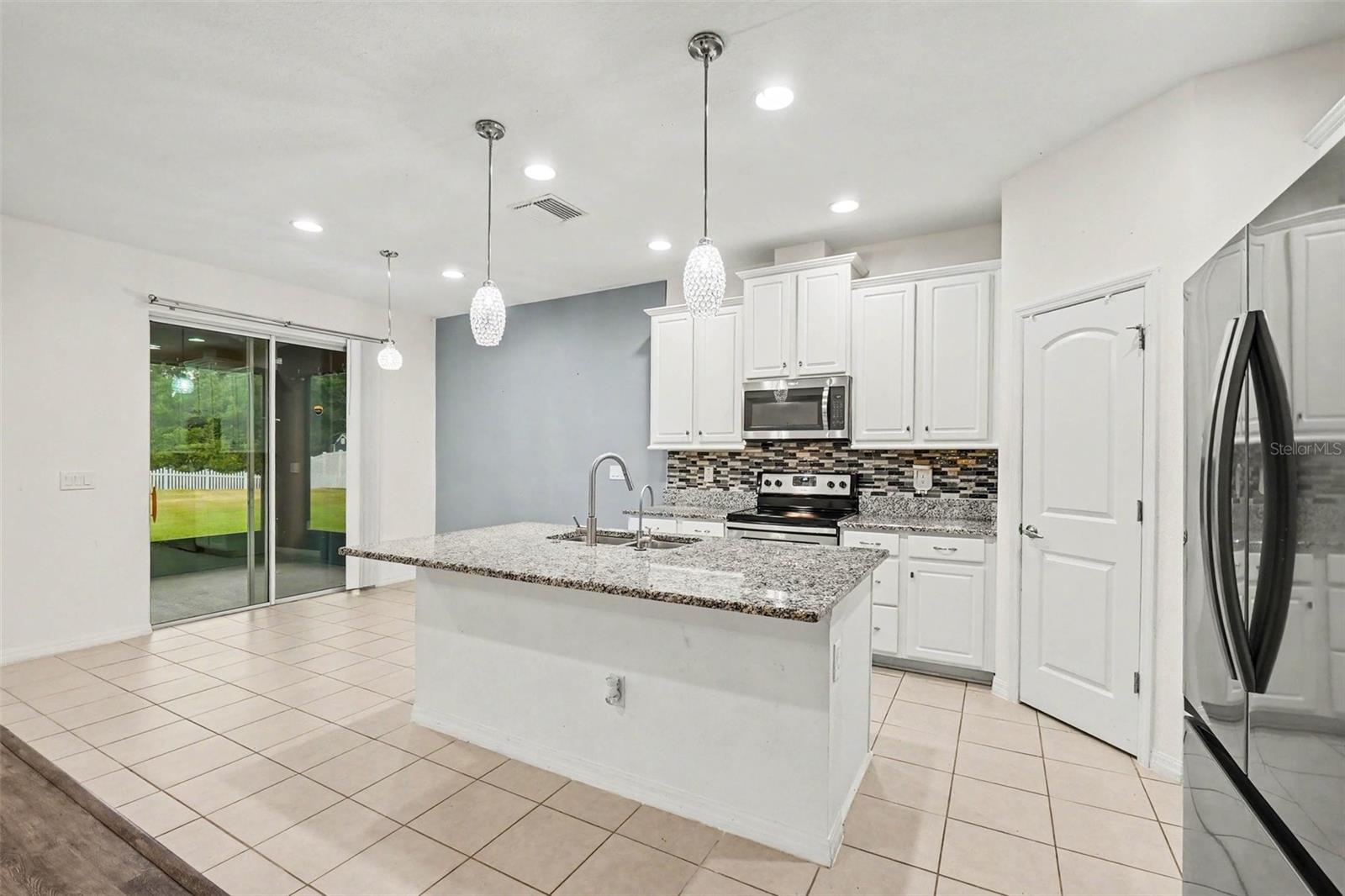 12112 LEDBURY COMMONS DRIVE