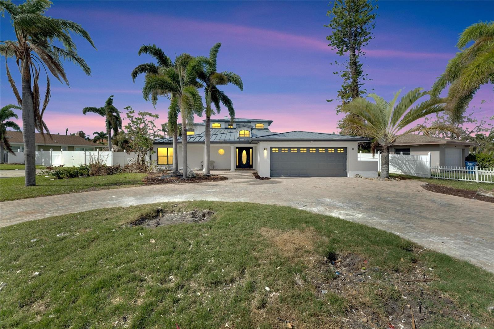 452 BATH CLUB BOULEVARD N