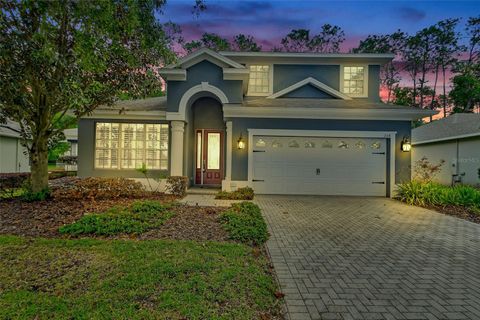 Photo of 204 Wellington Woods Avenue, Deland, FL 32724 (MLS # V4940560) Photo of 204 Wellington Woods Avenue, Deland, FL 32724 (MLS # V4940560)