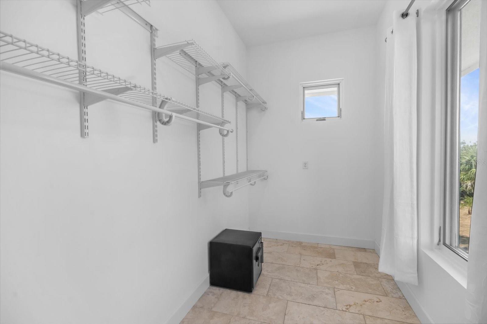 CEDAR ISLAND SUB - Residential