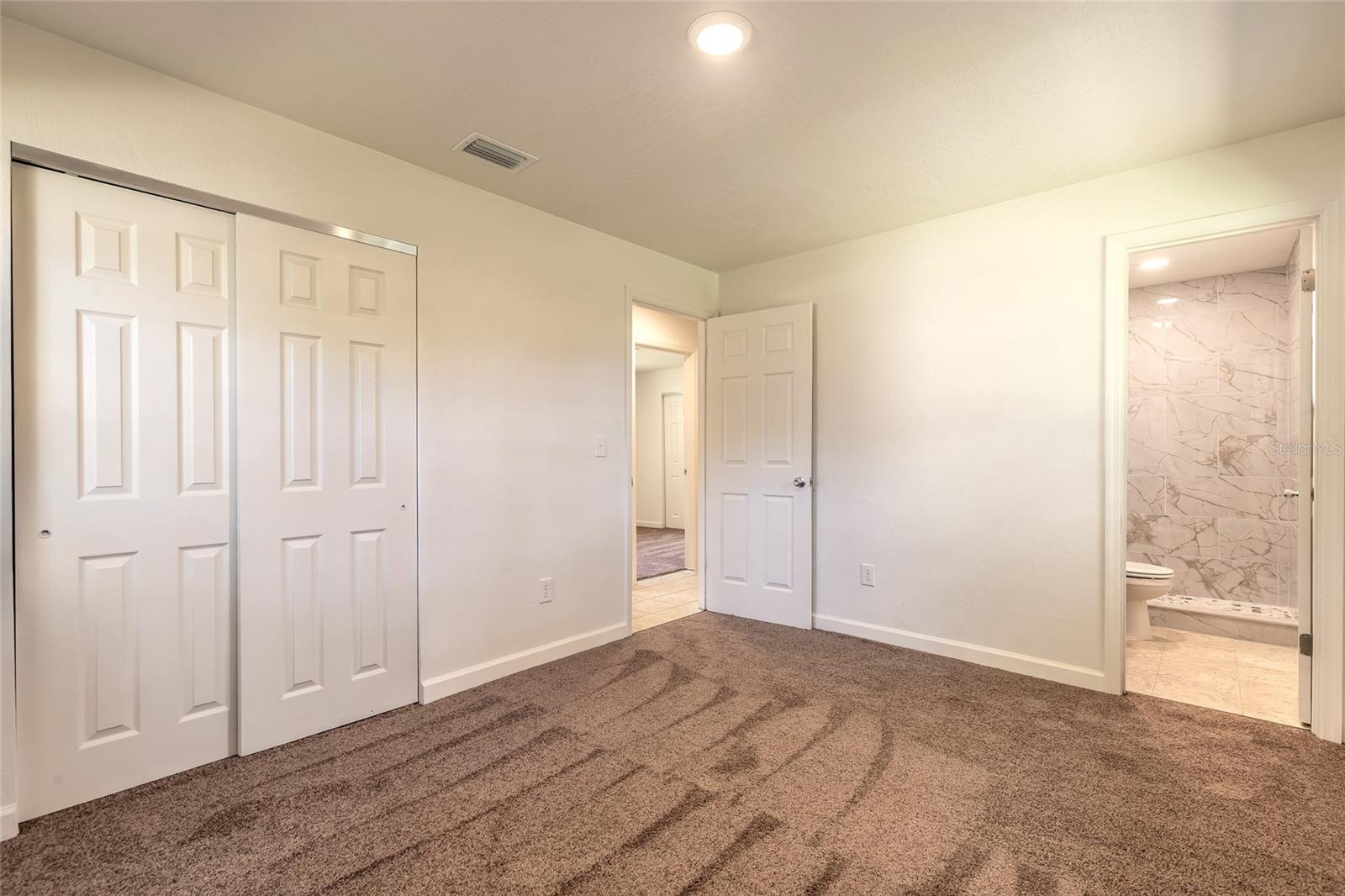 FAIRGLEN UNIT 01 - Residential