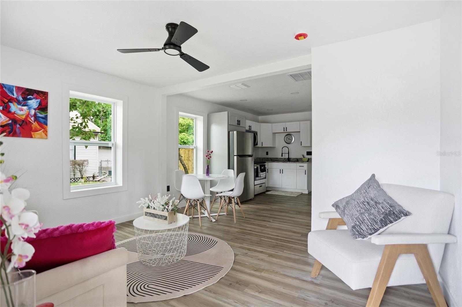 SHADOW LAWN - Residential