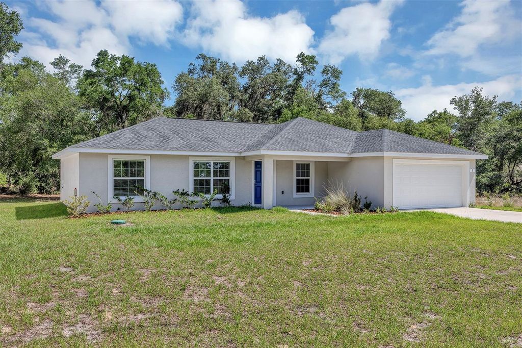 Photo of 5 Locust Radial Circle, Ocala, FL 34472 (MLS # O6407328)