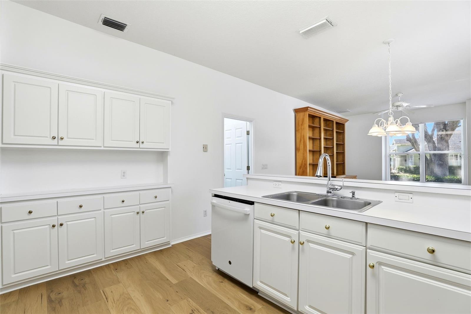 EAGLES WATCH PH 1 - Residential