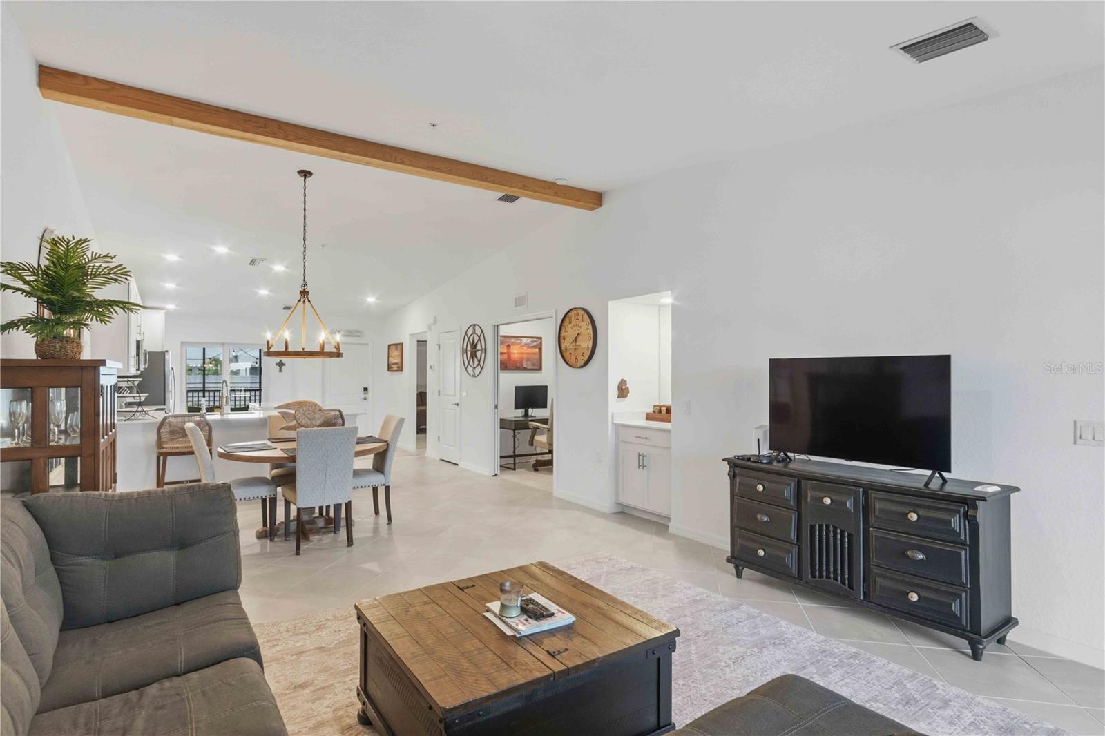 HERITAGE LANDING - Residential