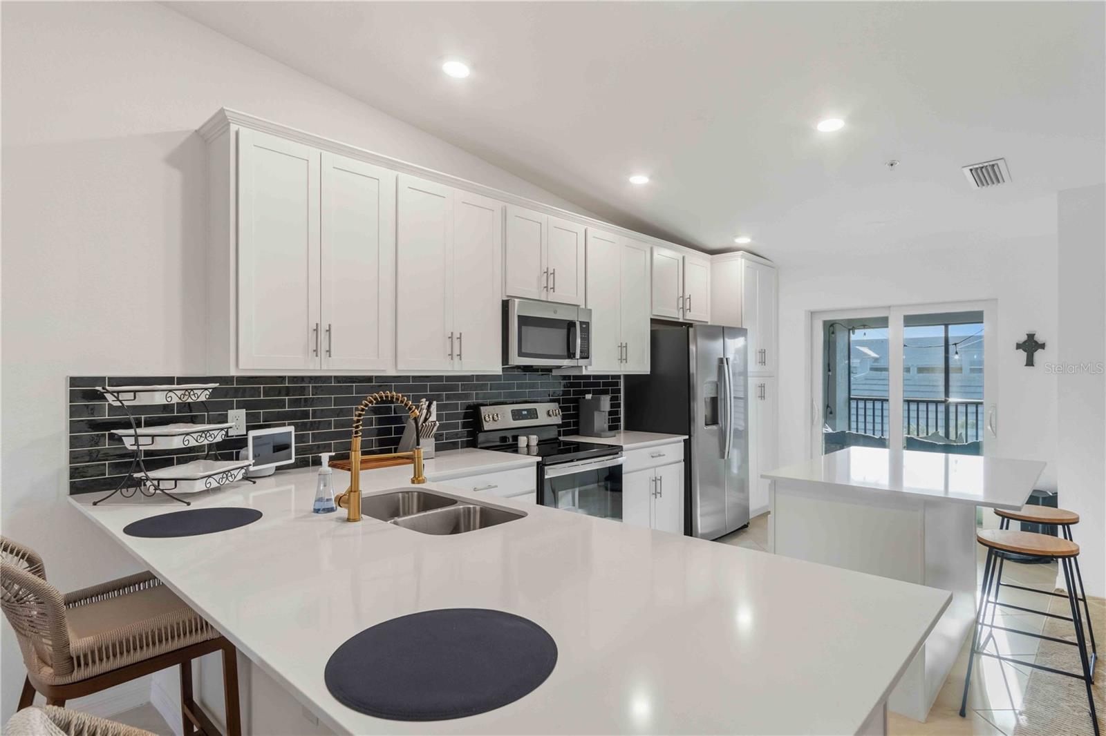 HERITAGE LANDING - Residential