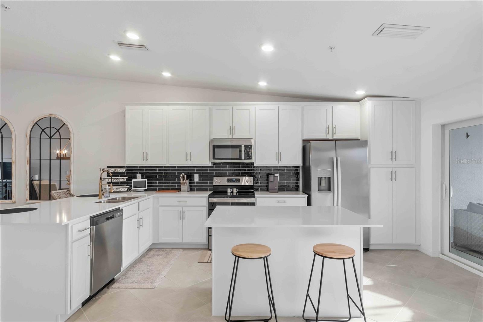 HERITAGE LANDING - Residential