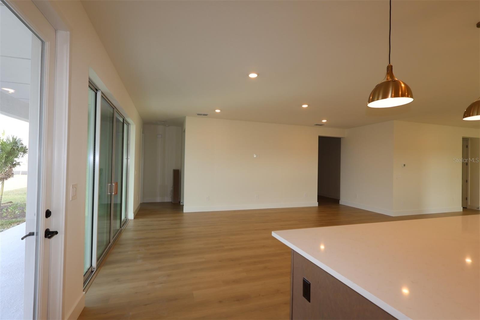 COASTERRA - Residential