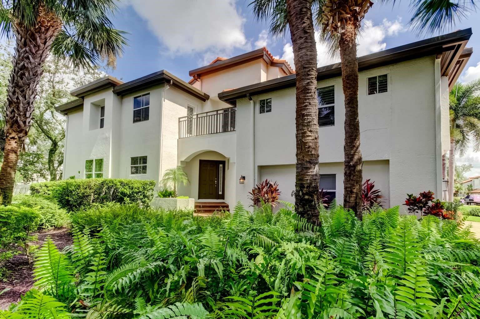 Welcome to a new lifestyle of convenience and lush Florida landscaping on Harbour Island placing 4th in the Nation as Best Places to Live in America by Niche.
Enjoy the Summer Chilled and Winter Heated community pool, jacuzzi, and spacious patio year round with occasional neighborhood socials. Security gates are manned 24/7 plus neighborhood rovers. You'll have access to dock your boat in a private marina only for owners behind SNA gates (separate purchase).
This wonderful end unit townhome is in the high demand Harbour Homes neighborhood. Your new home boasts newly updated spacious downstairs open floor plan, custom shaker cabinets with storage galore, social dinner island with wine fridge and more storage, new stainless steel appliances (electric stove has air fryer), quality porcelain plank floor, and Level-5 quartz countertops. New paint throughout and new carpet upstairs. Central AC replaced Dec 2022 and Mar 2025.
You'll enjoy a spacious Primary Suite opening to a comfortable loft with built in desk, bookshelf, and storage with great natural light off a second floor balcony patio. The large walk-in closet is upgraded and finished with hers/his clothing organizers and granite island dressers with matching dual granite vanity in the nicely tiled bath and shower.
Sunlit spare bedrooms share a Jack and Jill granite dual vanity and full shower/bath. Plantation Shutters accent an abundance of natural light throughout the home. Lower level closet can serve as storage, wine cellar, or a large safe. You'll relax and grill on an oversized deck with land space for a fenced dog run or play area. You have a 2 car garage, spacious driveway, and plentiful guest parking near-by. HOA takes care of common exterior building areas and gorgeous lush landscaping accented with beautiful large oak trees.
Walk to Gasparilla! Steps from your door you'll enjoy the following: Lifetime Premier Gym (~2 block walk), lush shaded and lighted walking trail inside the gates, private community marina sunset walks, waterfront walking or biking for 6 miles along Tampa's River Walk and Bayshore Blvd (bike ride to Armature Works, Ulele, Waterworks Park, & Curtis Hixon Park events), walk to Lightning Hockey Games & Amalie Arena events, dinner cruises, Florida Aquarium and Tampa History Museum, and 35+ restaurants (8 waterfront) with 2 Starbucks and 3 Publix grocery close-by on the island, River Street, Channelside, and Sparkman's Wharf areas