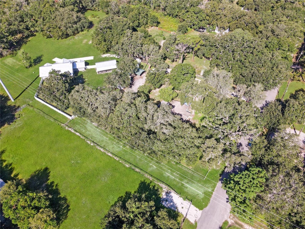 Photo of 10700 Tami Trail, Hudson, FL 34669 (MLS # W7889178)