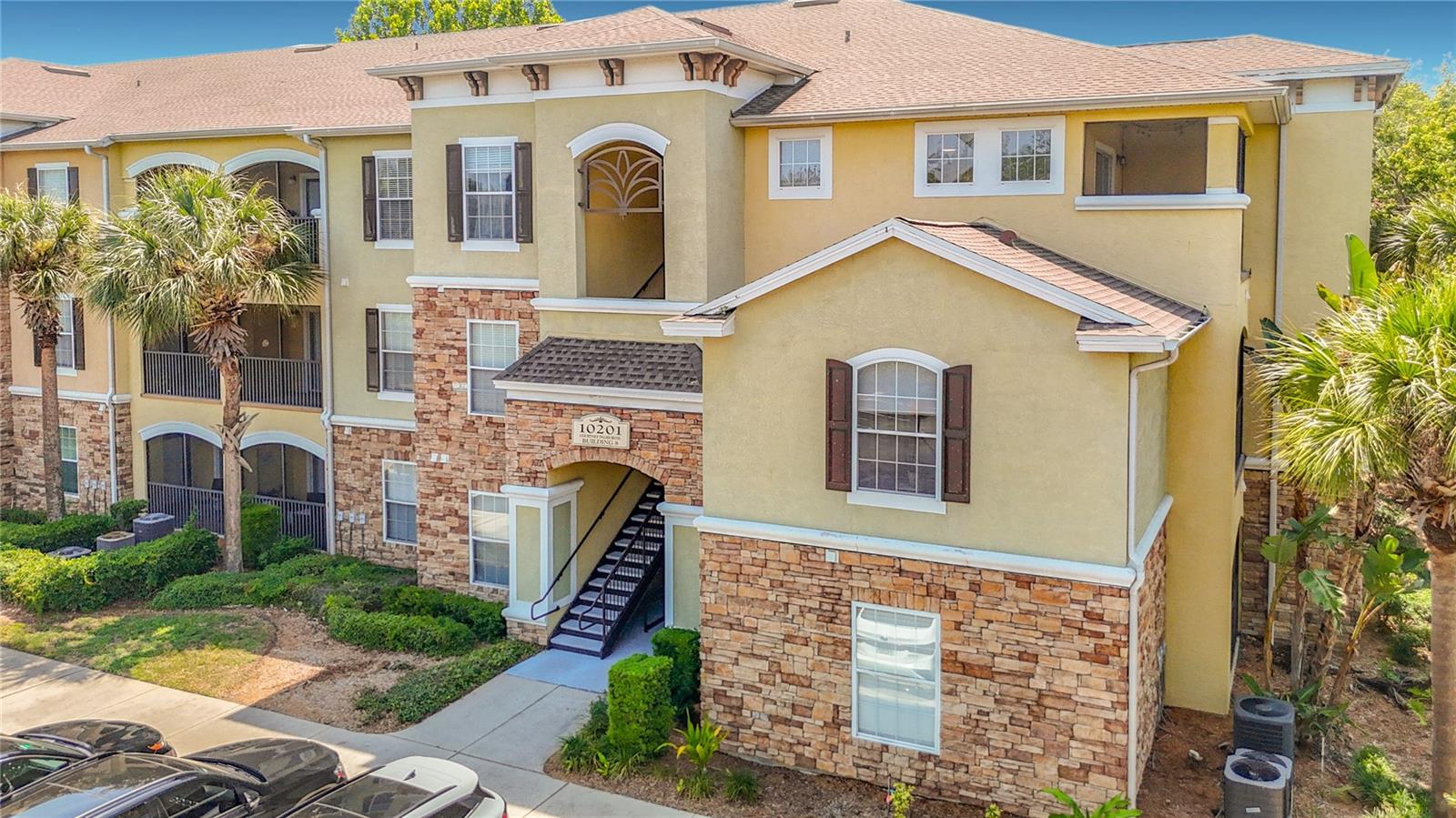 COURTNEY PALMS CONDO - Residential