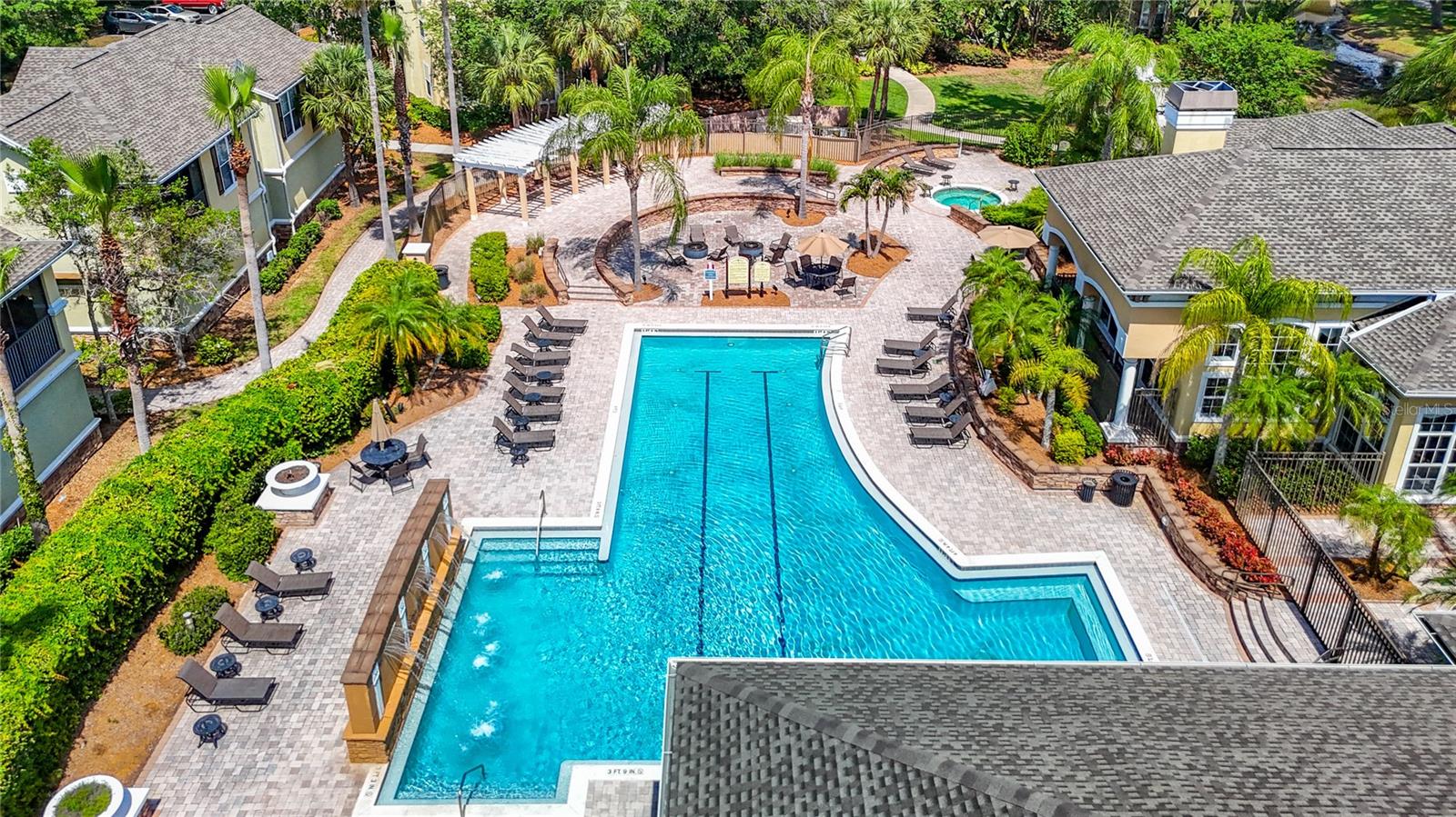 COURTNEY PALMS CONDO - Residential