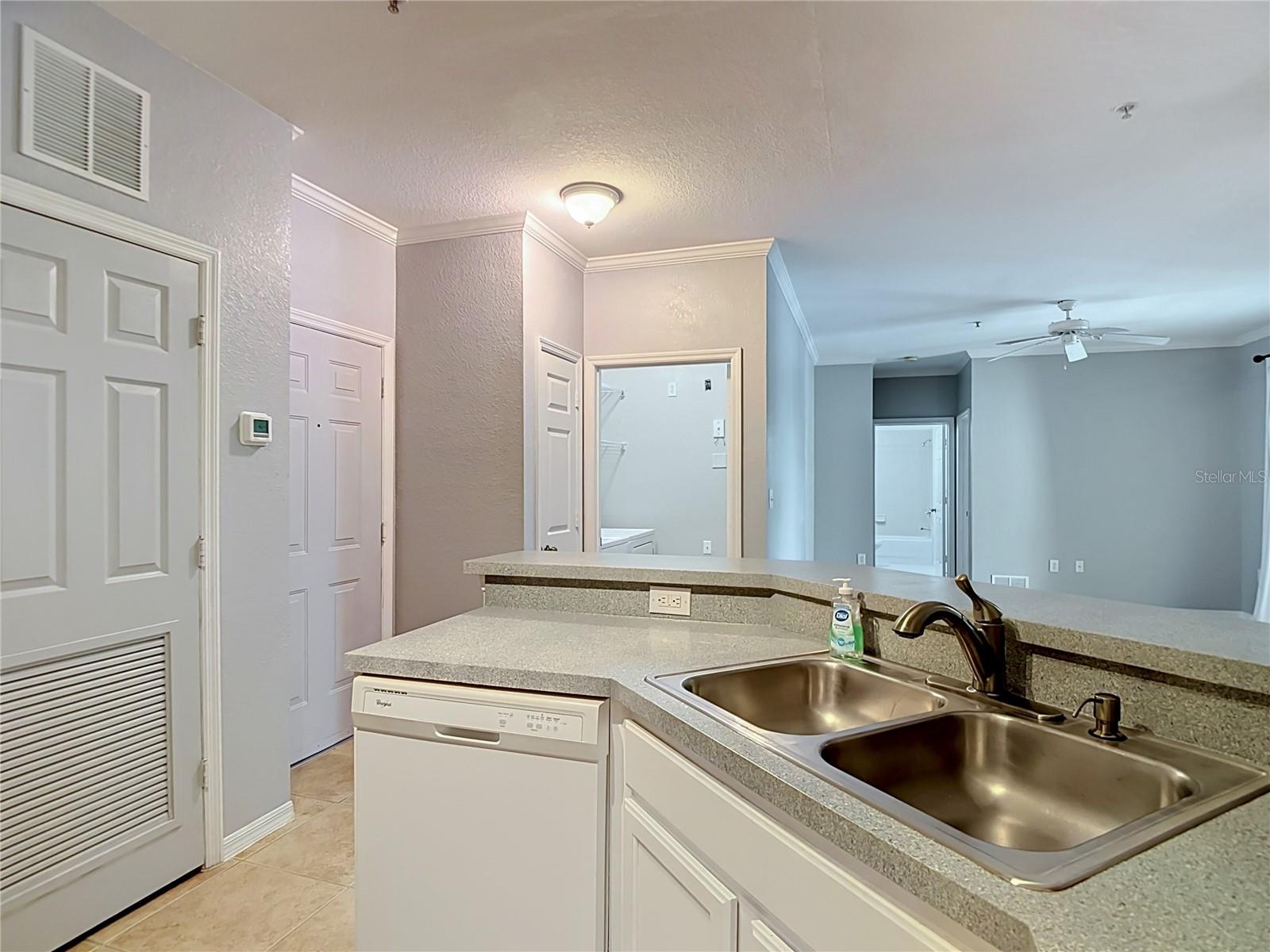 COURTNEY PALMS CONDO - Residential
