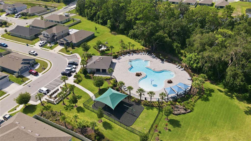 Photo of 324 Gina Lane, Davenport, FL 33837 (MLS # O6432891)