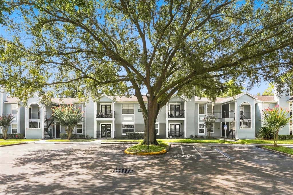 Photo of 2550 N Alafaya Trail #12104, Orlando, FL 32826 (MLS # O6434103)