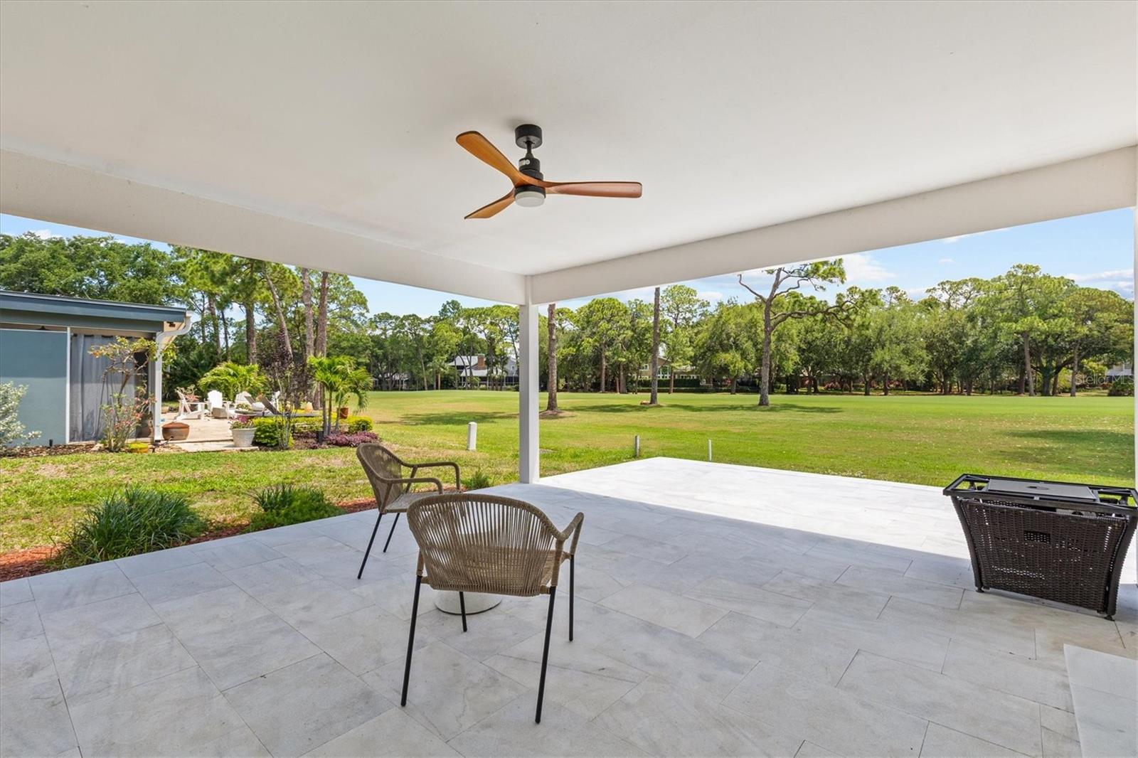 FEATHER SOUND CUSTOM HOME SITE - Residential
