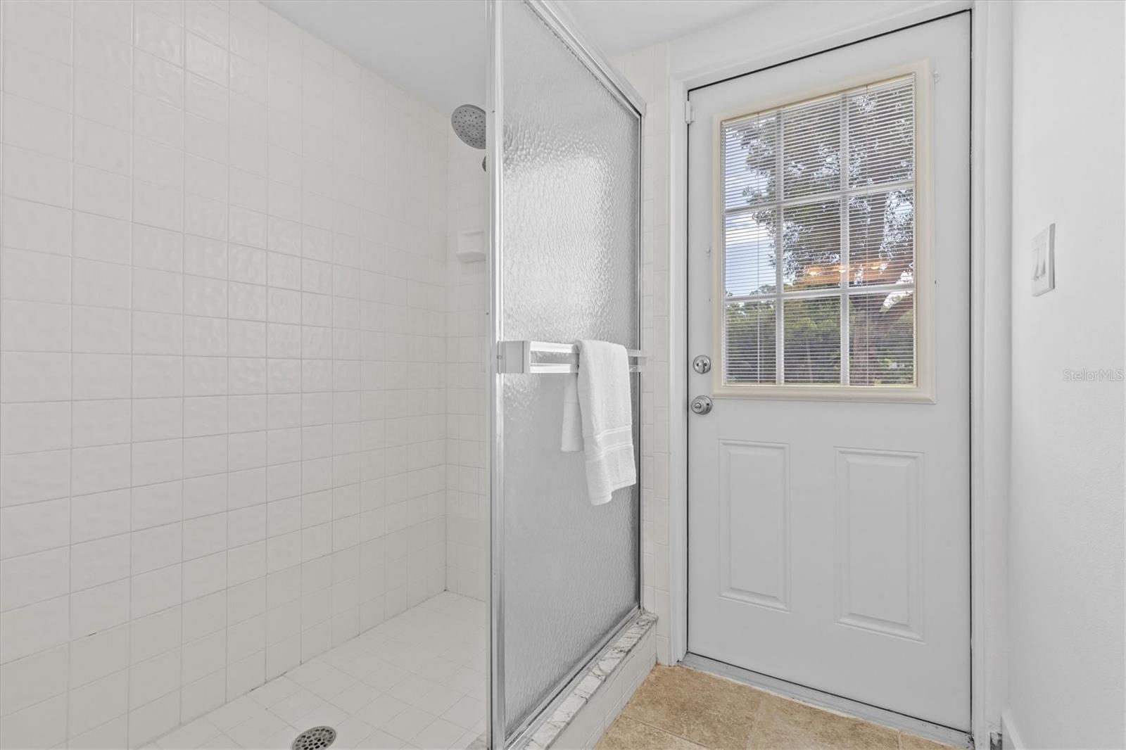 FEATHER SOUND CUSTOM HOME SITE - Residential