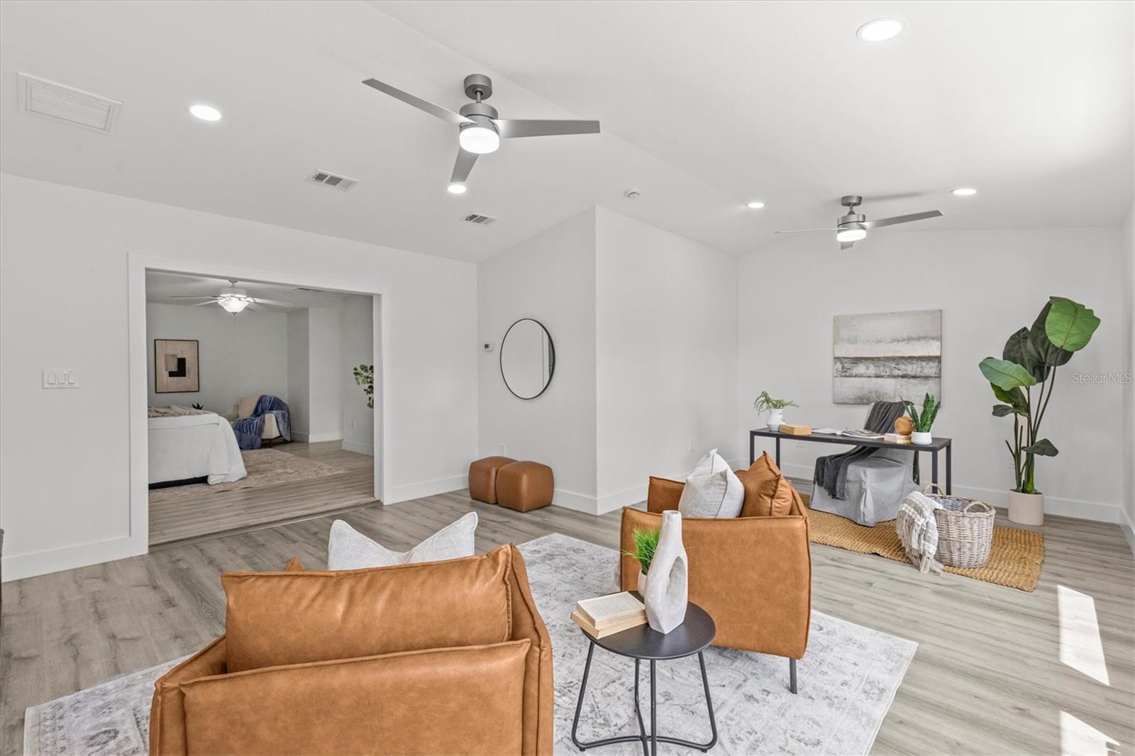 FEATHER SOUND CUSTOM HOME SITE - Residential