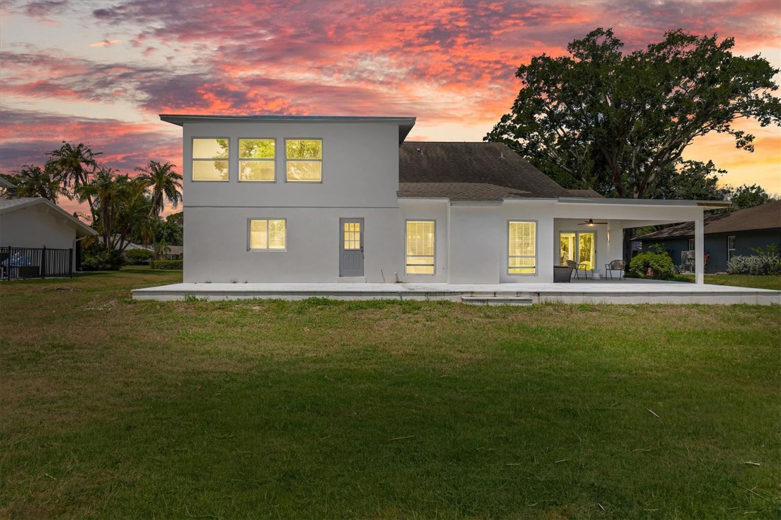 FEATHER SOUND CUSTOM HOME SITE - Residential