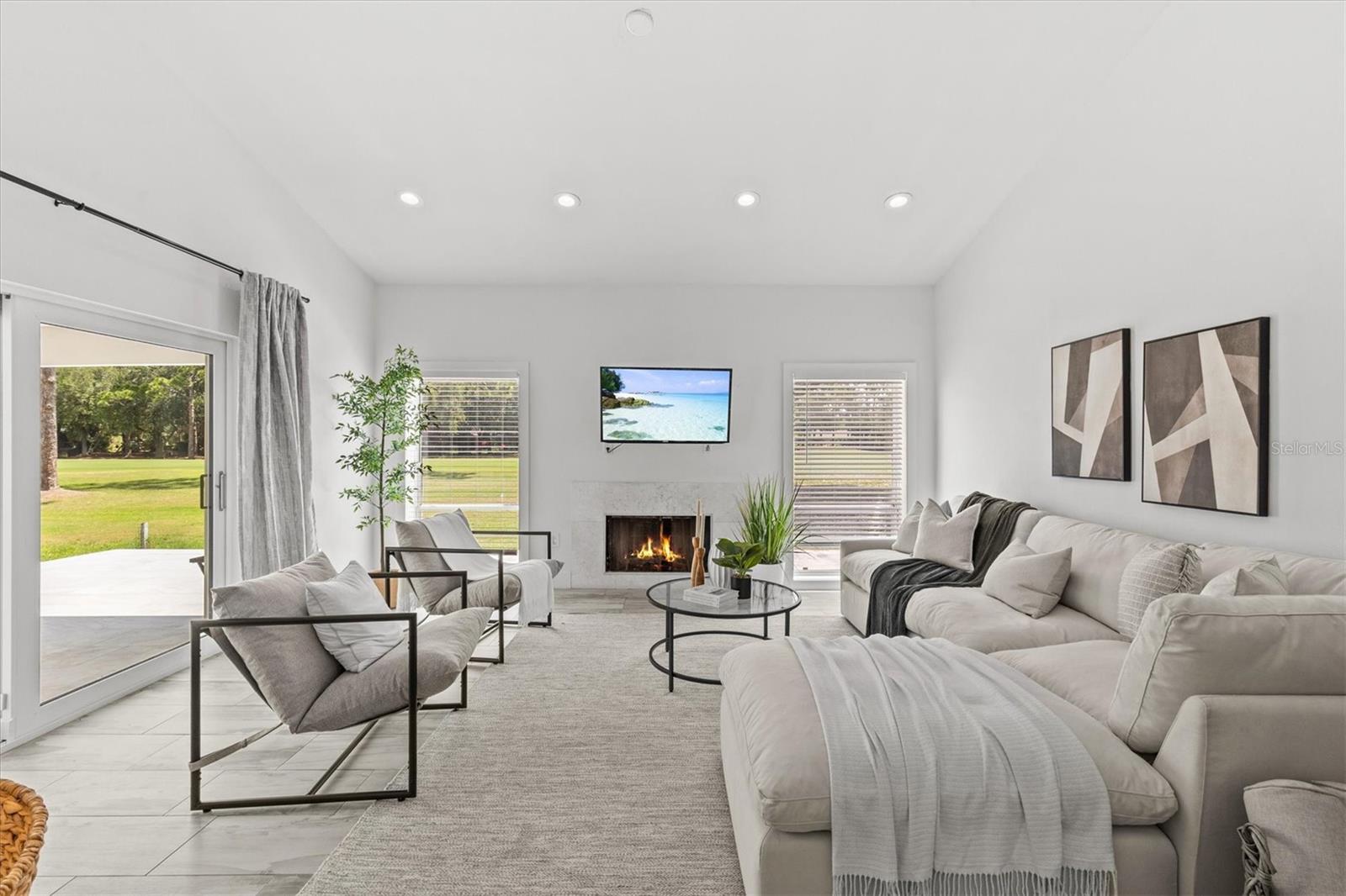FEATHER SOUND CUSTOM HOME SITE - Residential