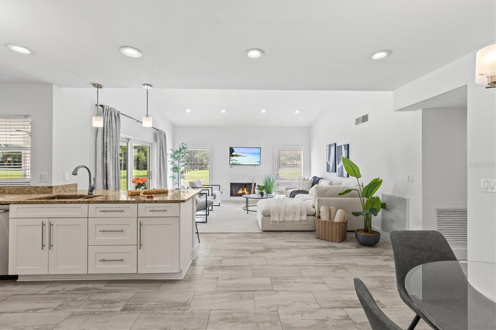 FEATHER SOUND CUSTOM HOME SITE - Residential