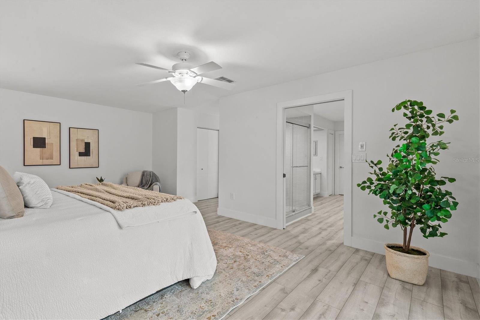 FEATHER SOUND CUSTOM HOME SITE - Residential