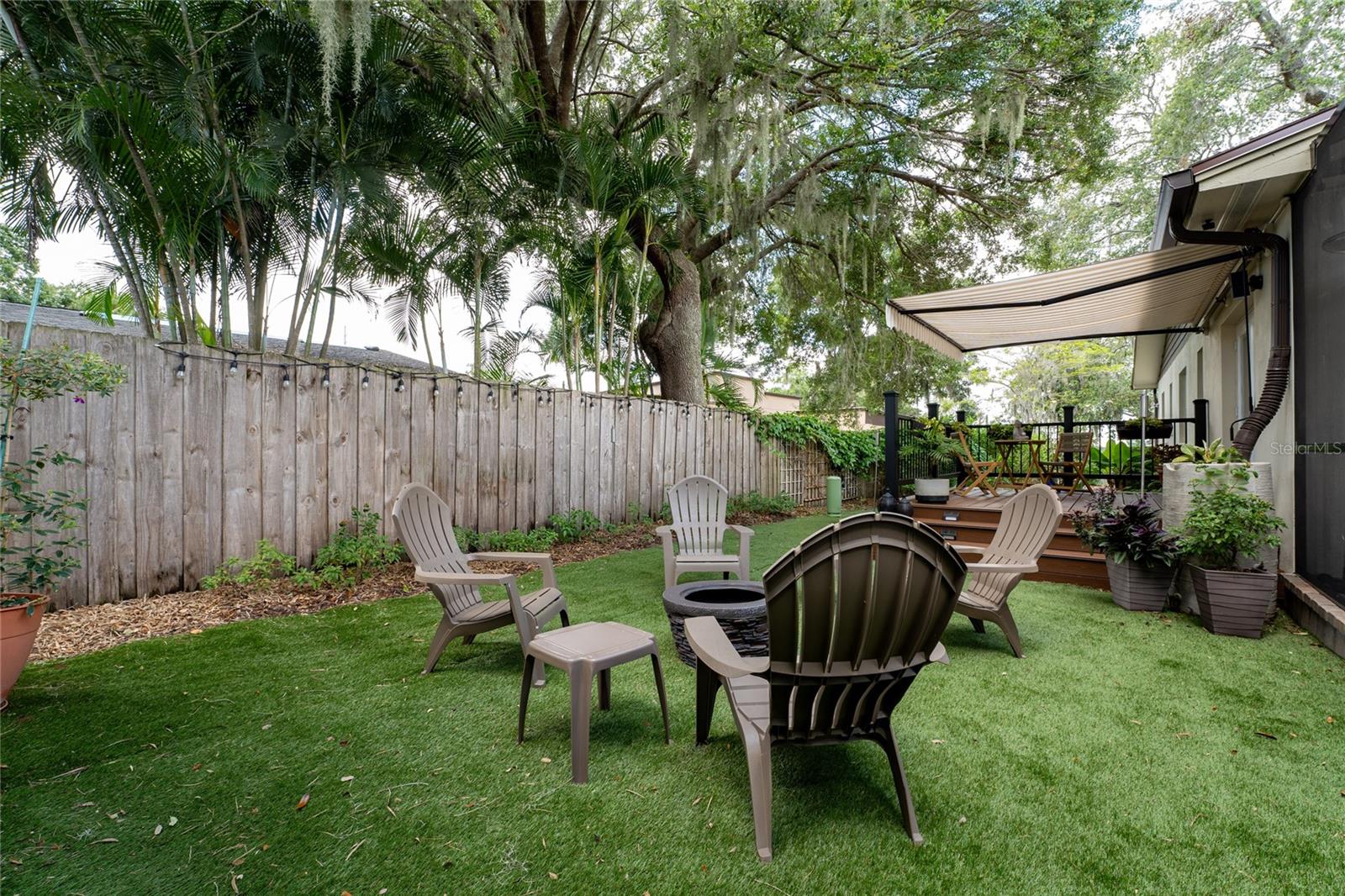 FAIRLAWN MANOR - Residential