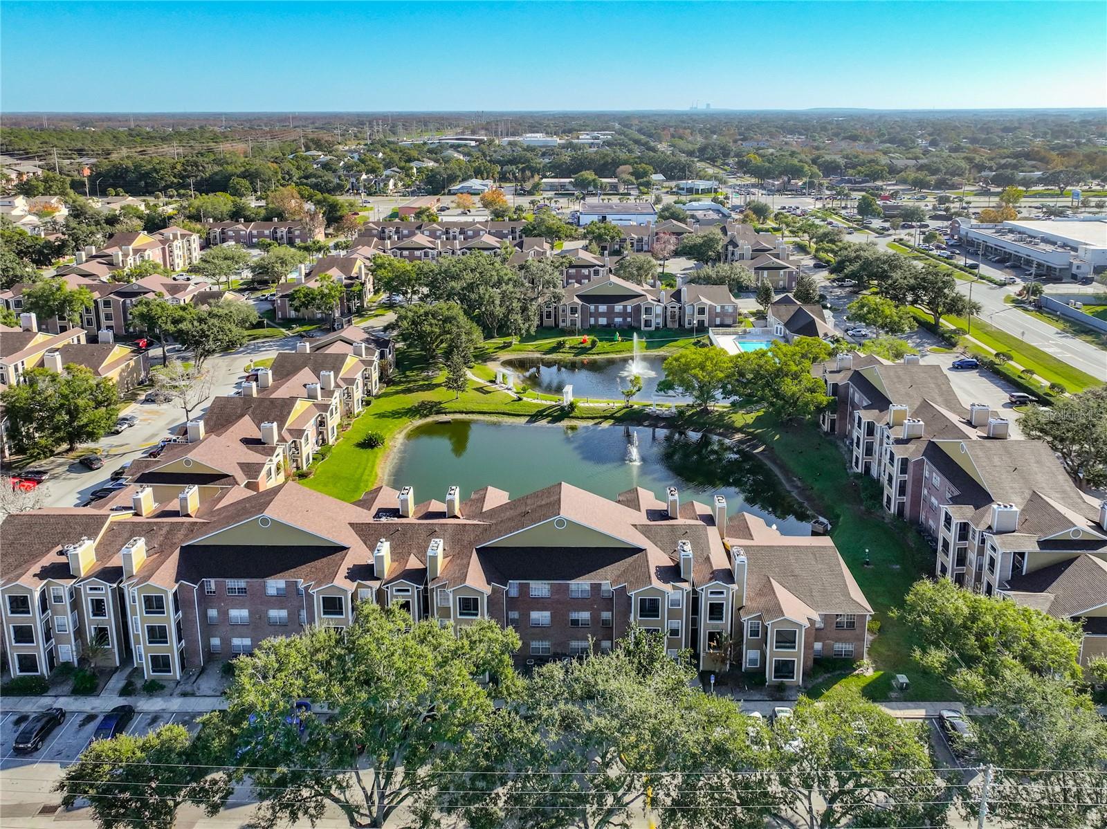 REGENCY GARDENS CONDOS - Residential