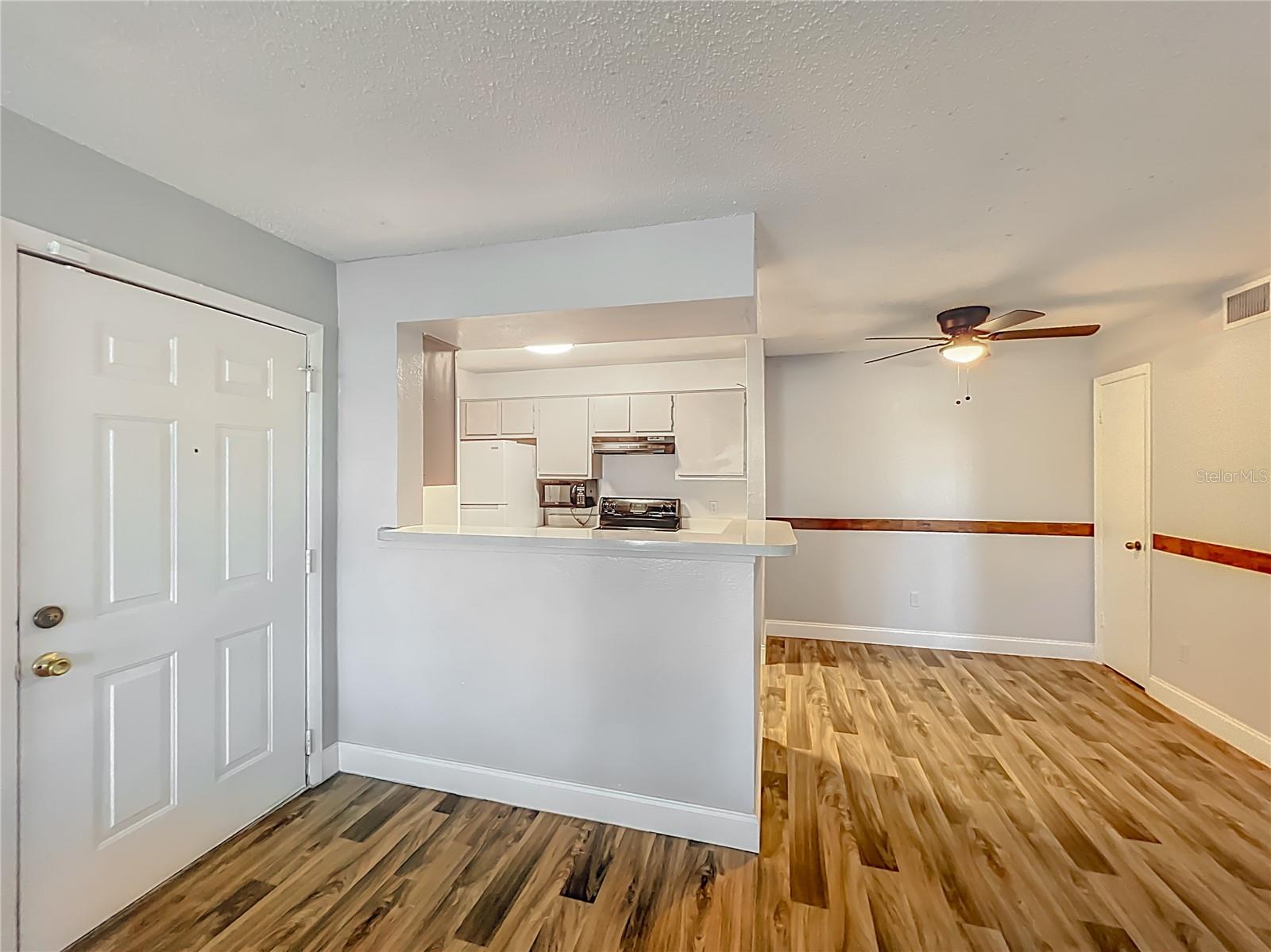 REGENCY GARDENS CONDOS - Residential