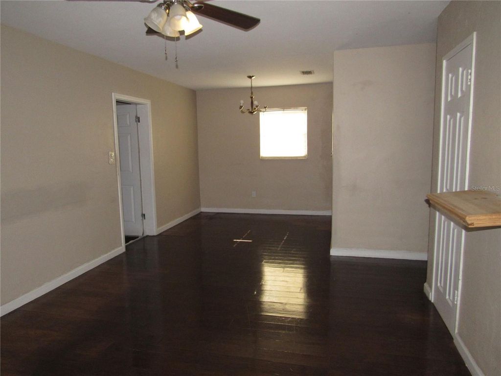 Photo of 4232 W Bay View Avenue, Tampa, FL 33611 (MLS # TB8458456)