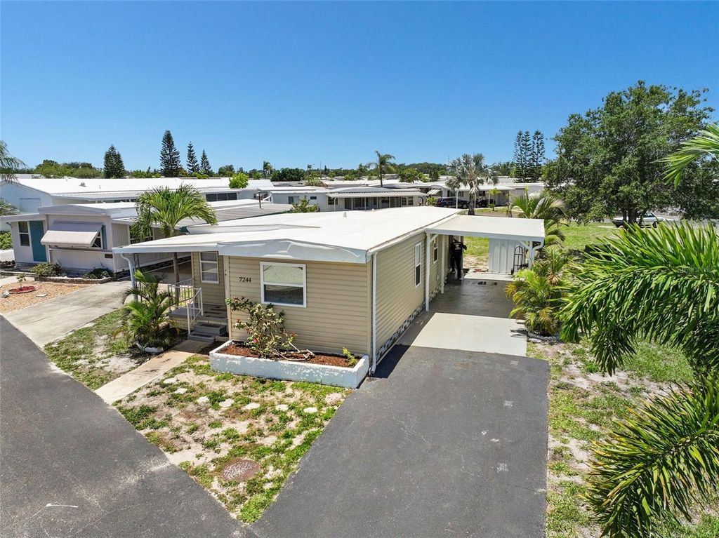Photo of 7244 Mount Fairfield Road NE #530, St Petersburg, FL 33702 (MLS # TB8516462)