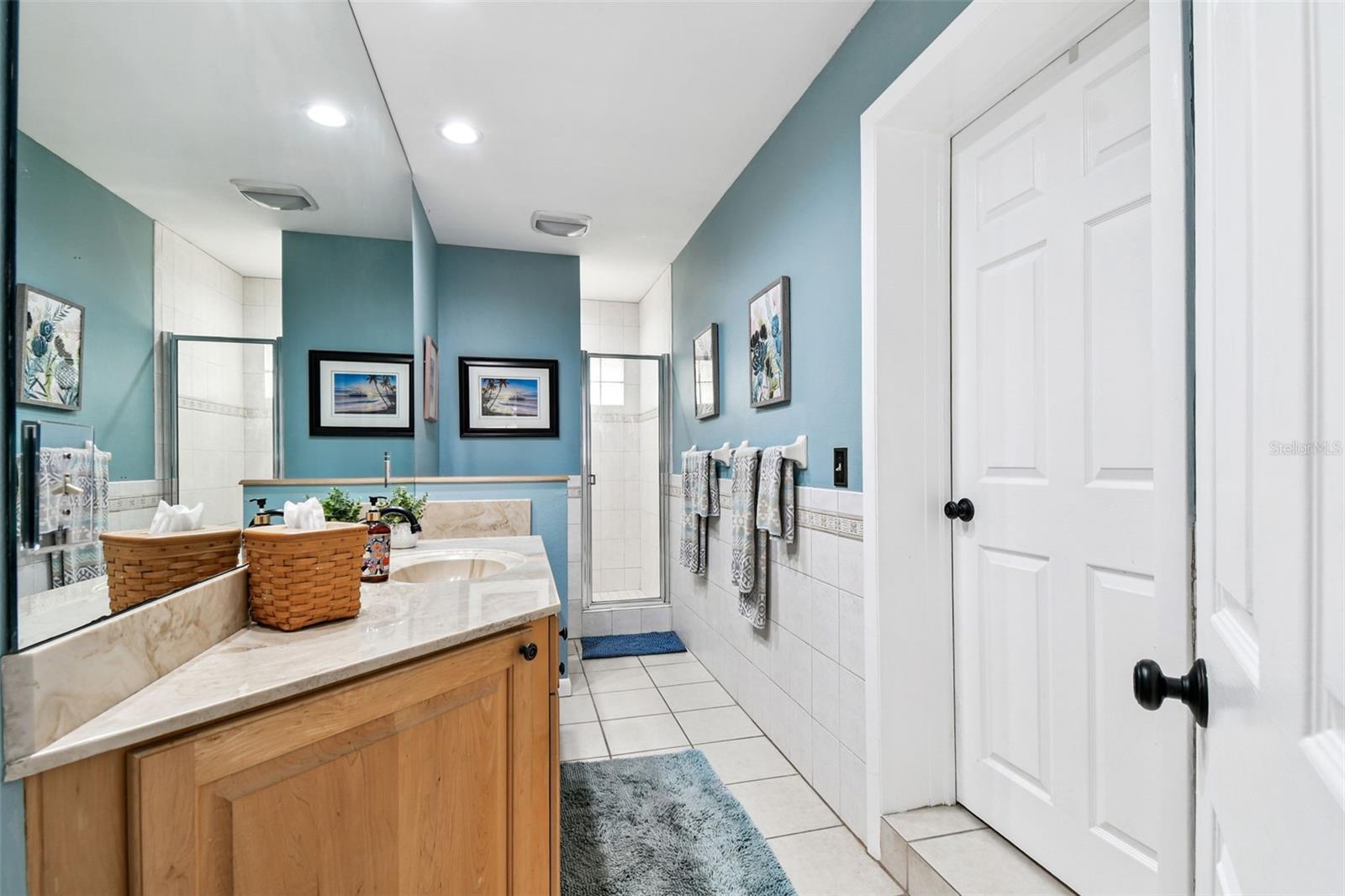 WESTLAKE VILLAGE REP TRACTS 5 & 6 - Residential
