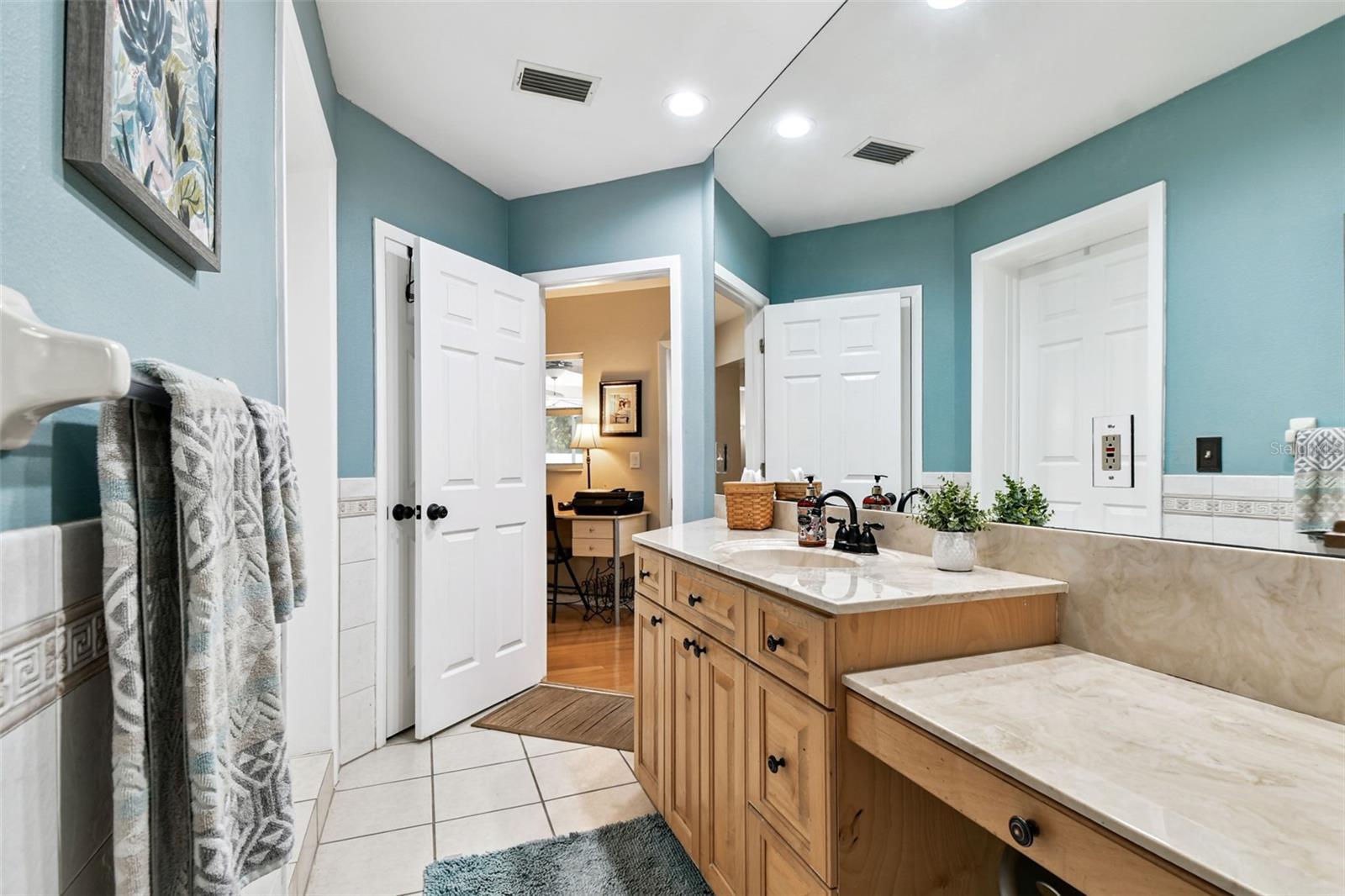 WESTLAKE VILLAGE REP TRACTS 5 & 6 - Residential