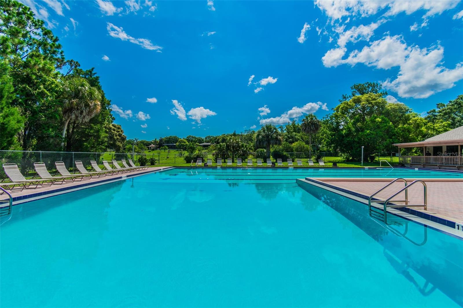 WESTLAKE VILLAGE REP TRACTS 5 & 6 - Residential