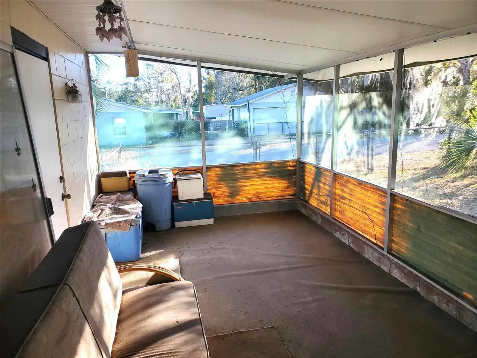 SHADOWLAWN - Residential