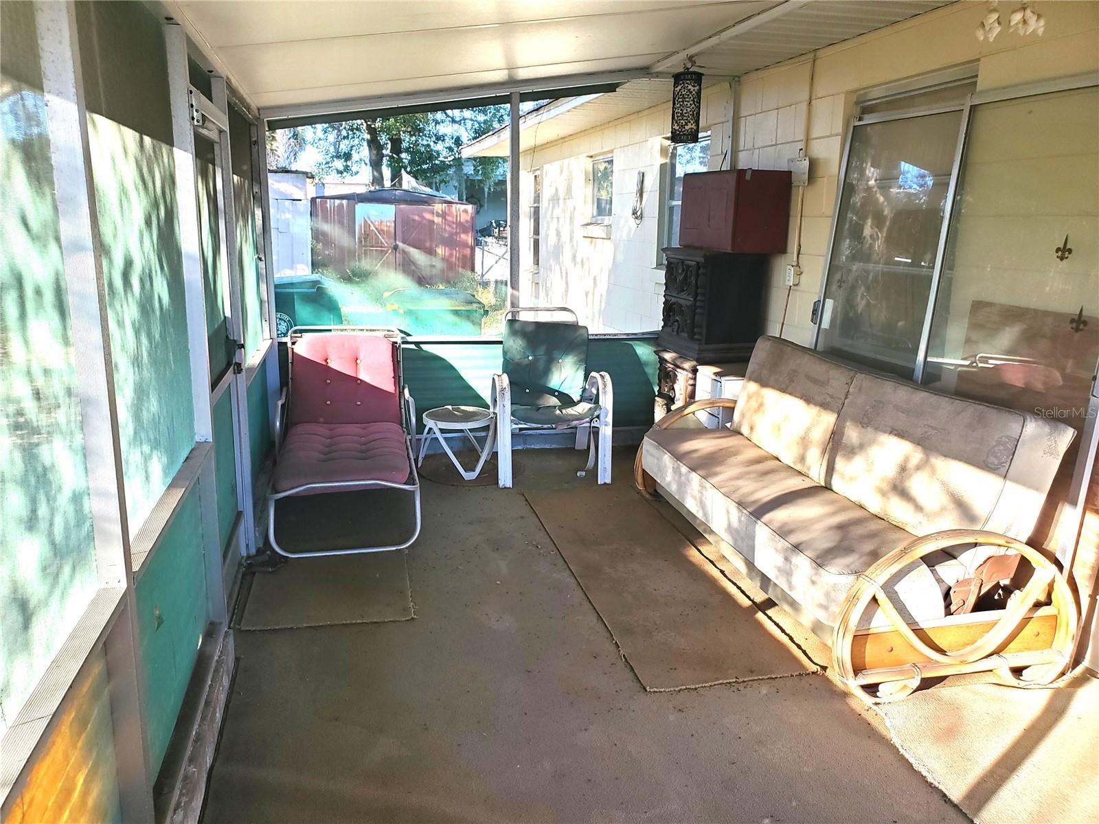 SHADOWLAWN - Residential