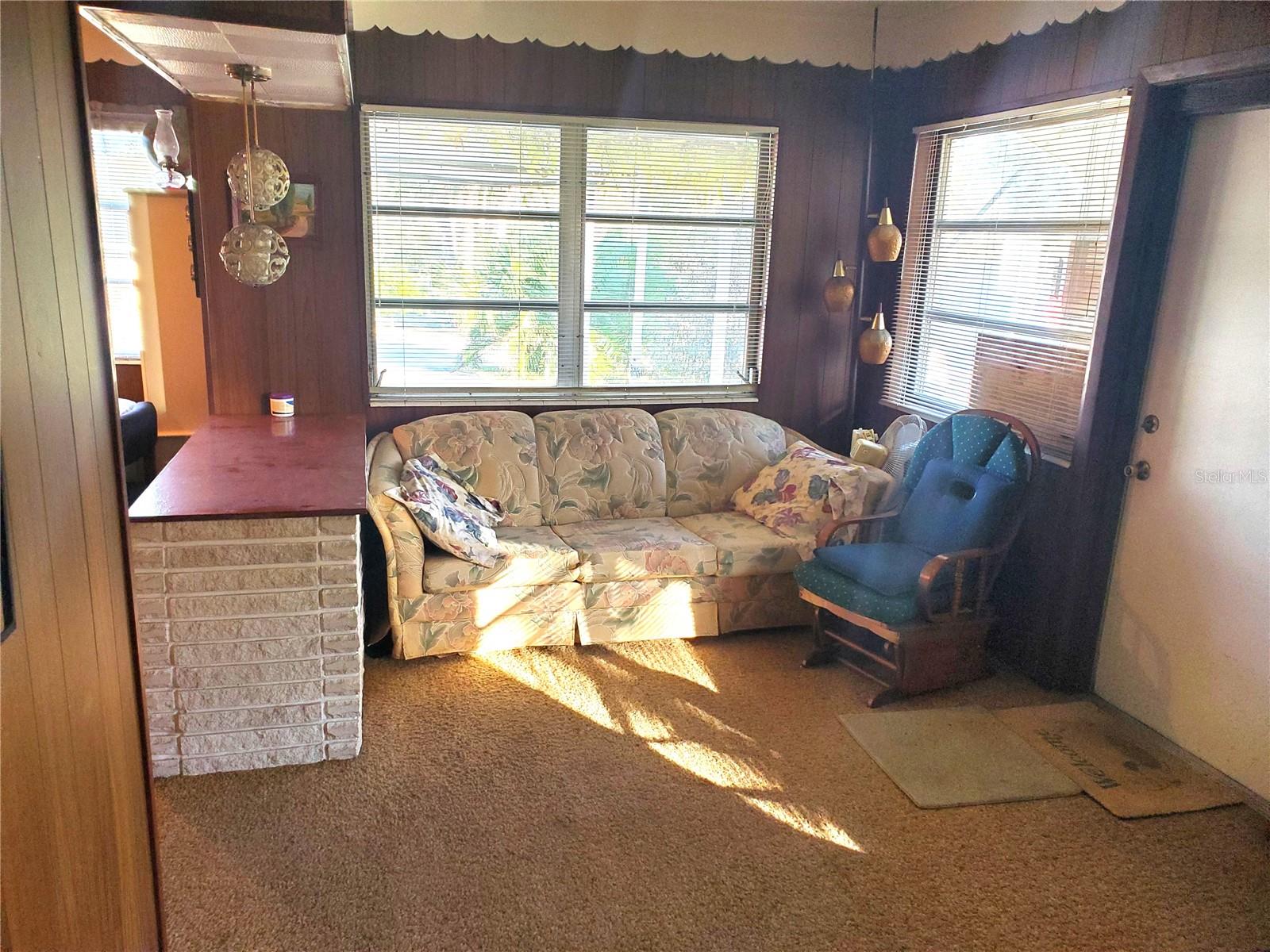 SHADOWLAWN - Residential