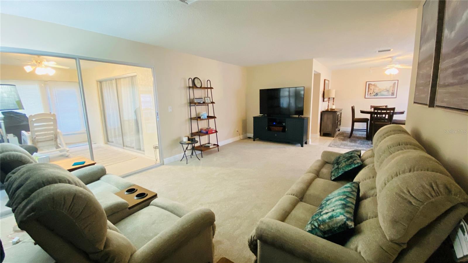 07 SPGS VILLAS CONDO - Residential Lease