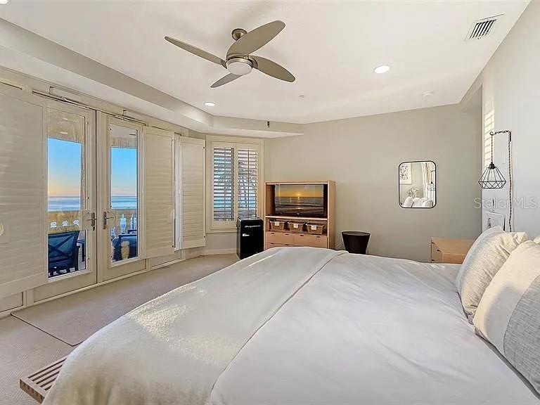 REGENT COURT - Residential