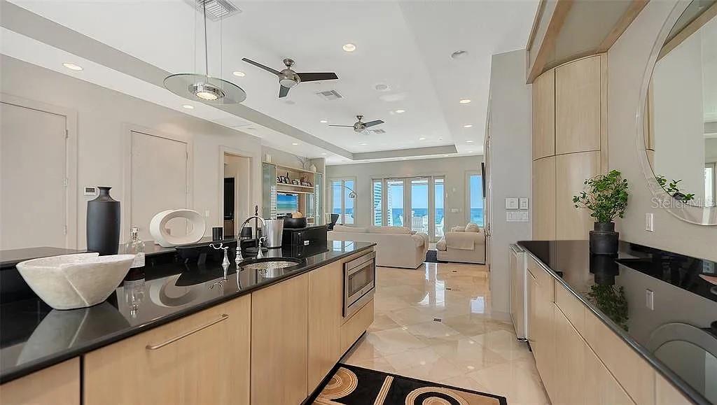 REGENT COURT - Residential