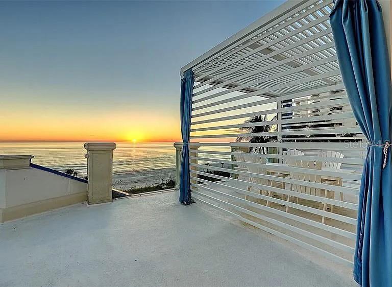 REGENT COURT - Residential