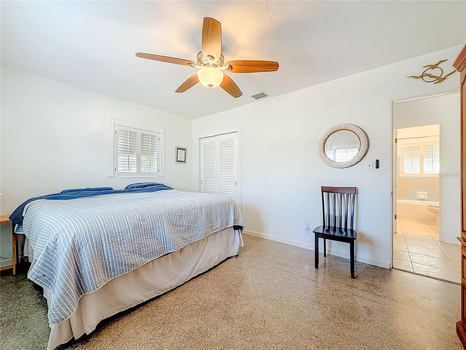 PASADENA SHORES - Residential