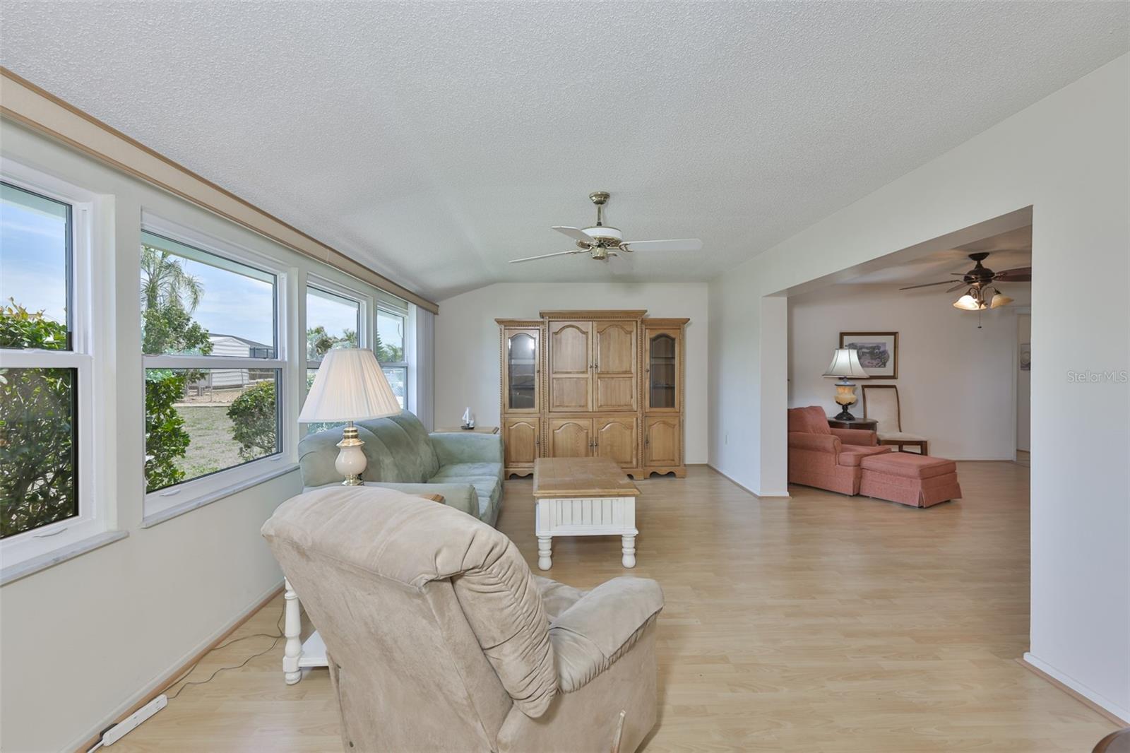 DEL WEBBS SUN CITY FLORIDA UN - Residential