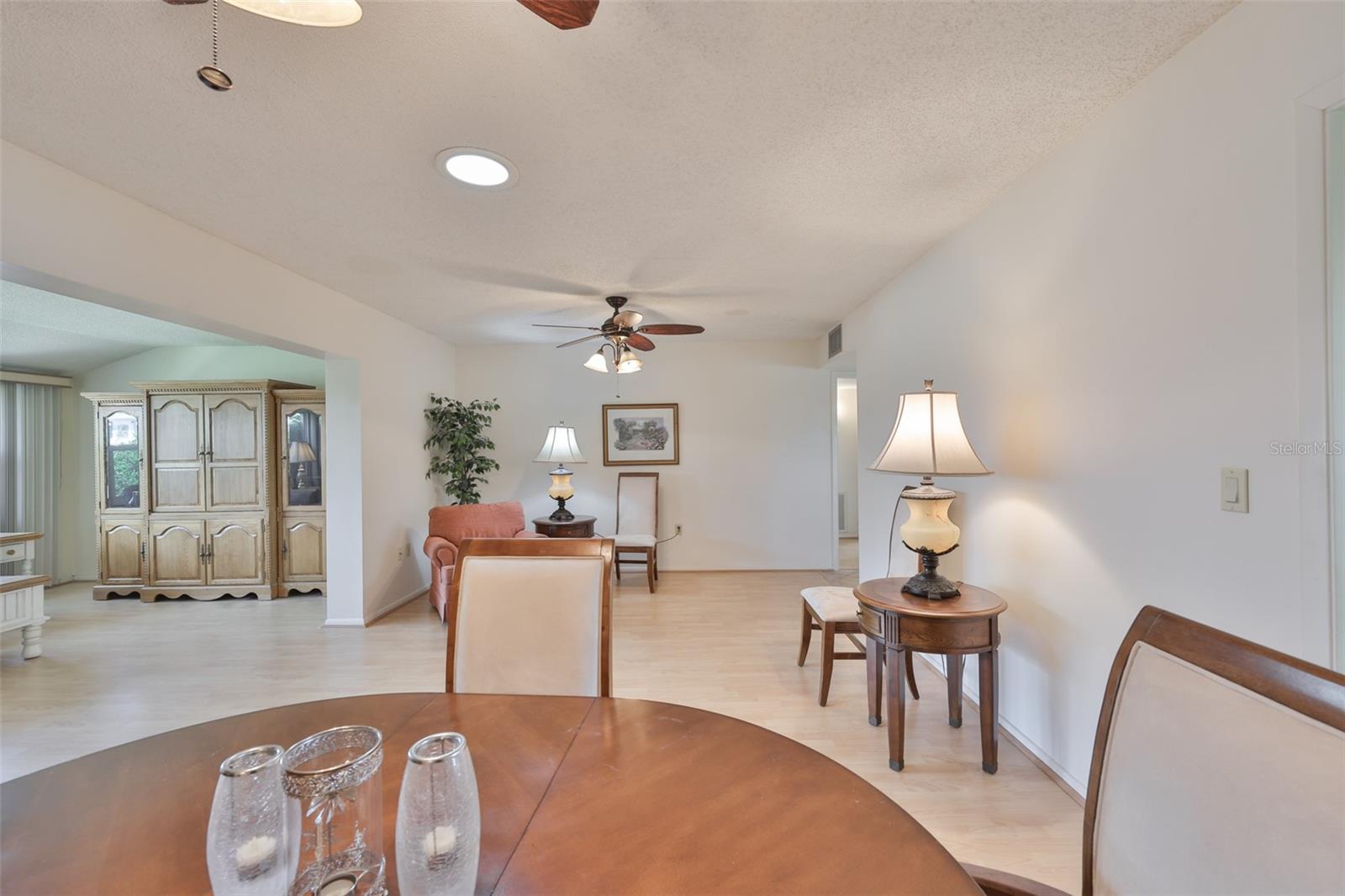 DEL WEBBS SUN CITY FLORIDA UN - Residential