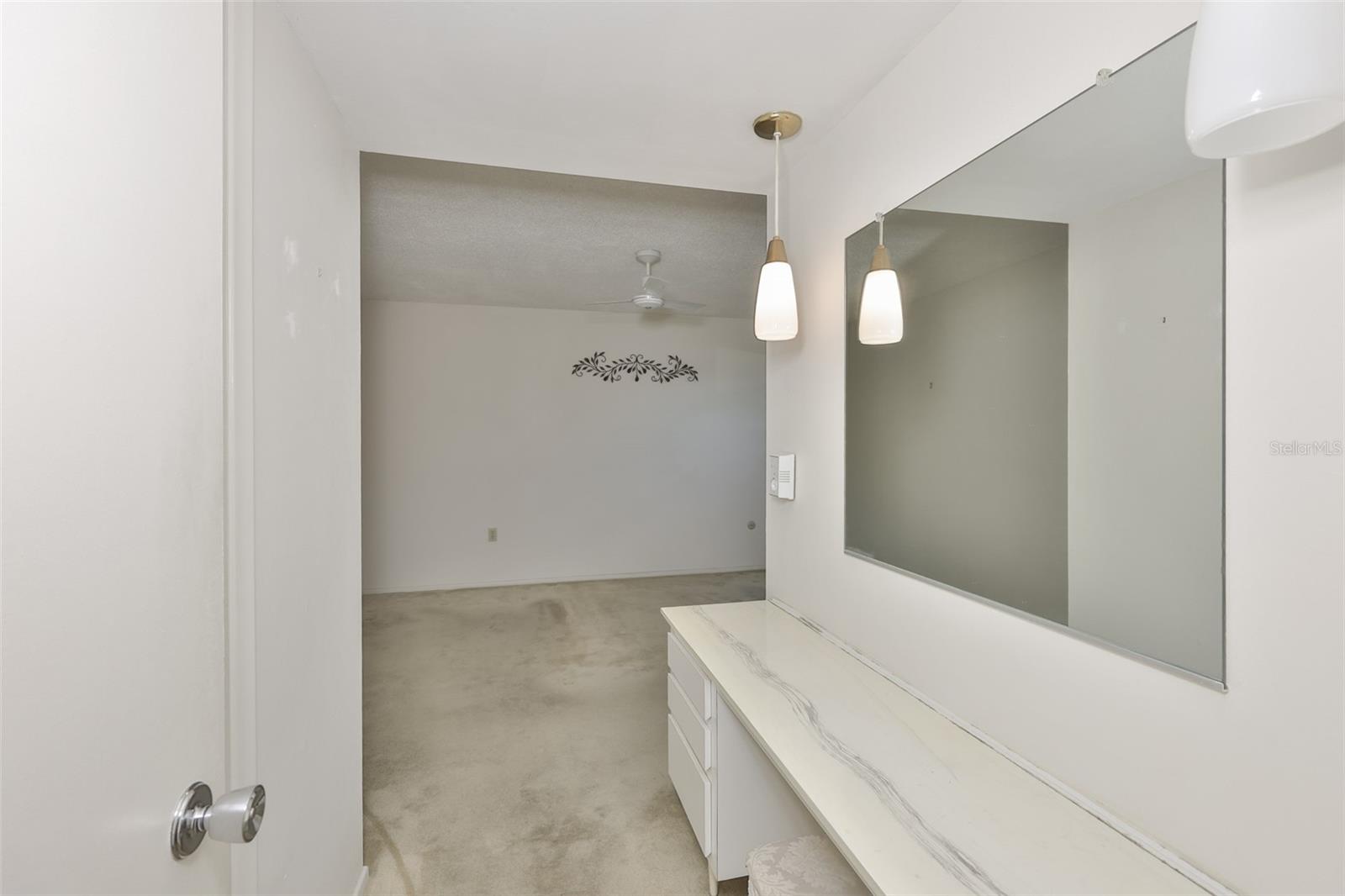 DEL WEBBS SUN CITY FLORIDA UN - Residential